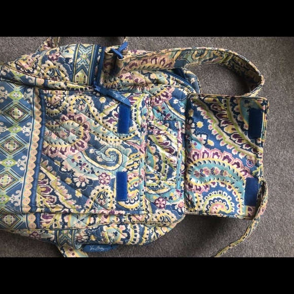 Backpack - Picture 3 of 5